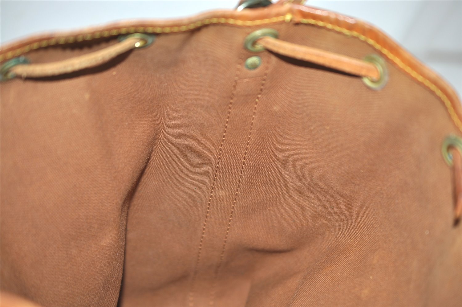 Authentic Louis Vuitton Monogram Noe Shoulder Drawstring Bag M42224 LV 6187J