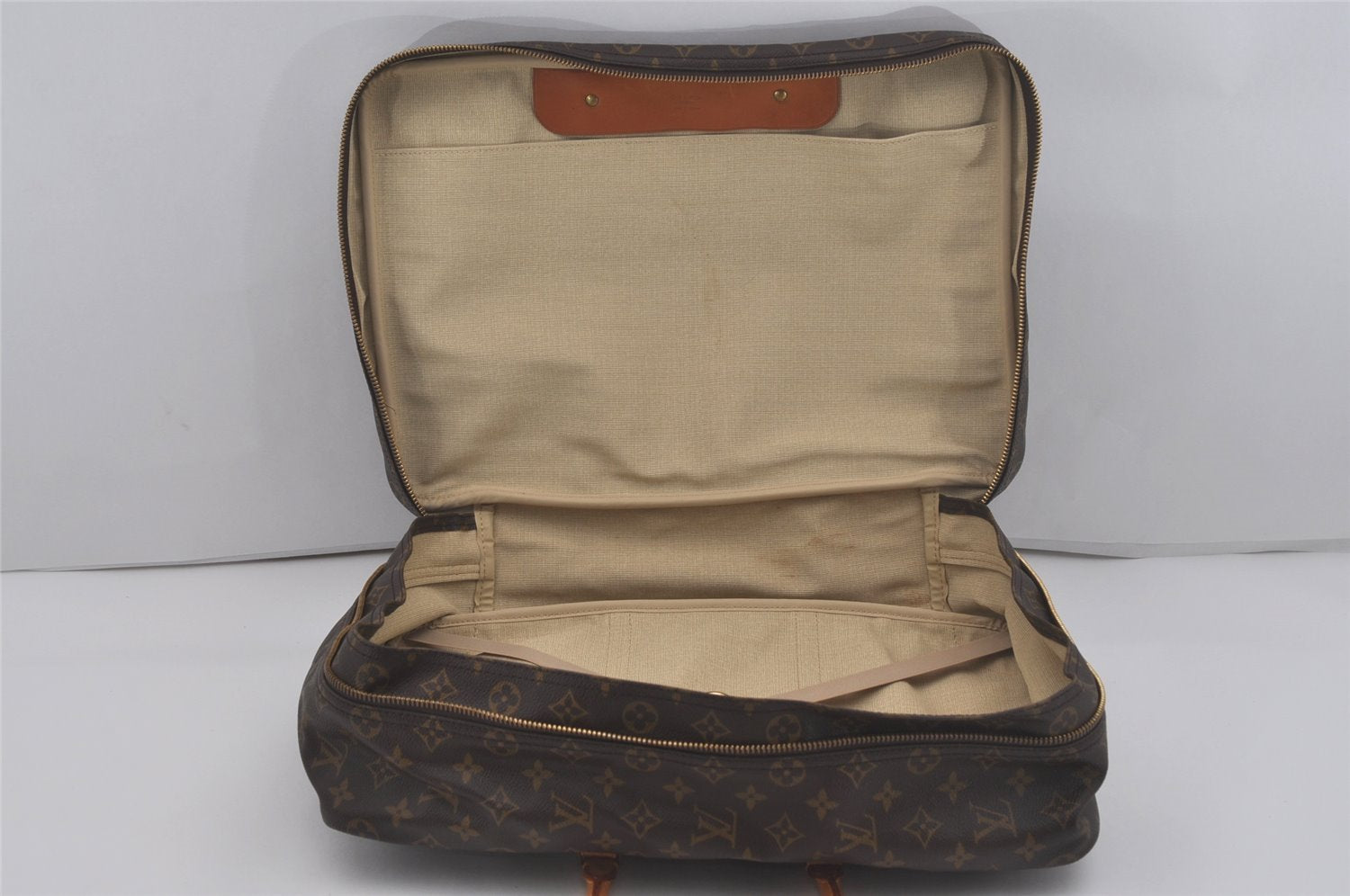 Authentic Louis Vuitton Monogram Sirius 45 Travel Boston Bag M41408 LV 6188I
