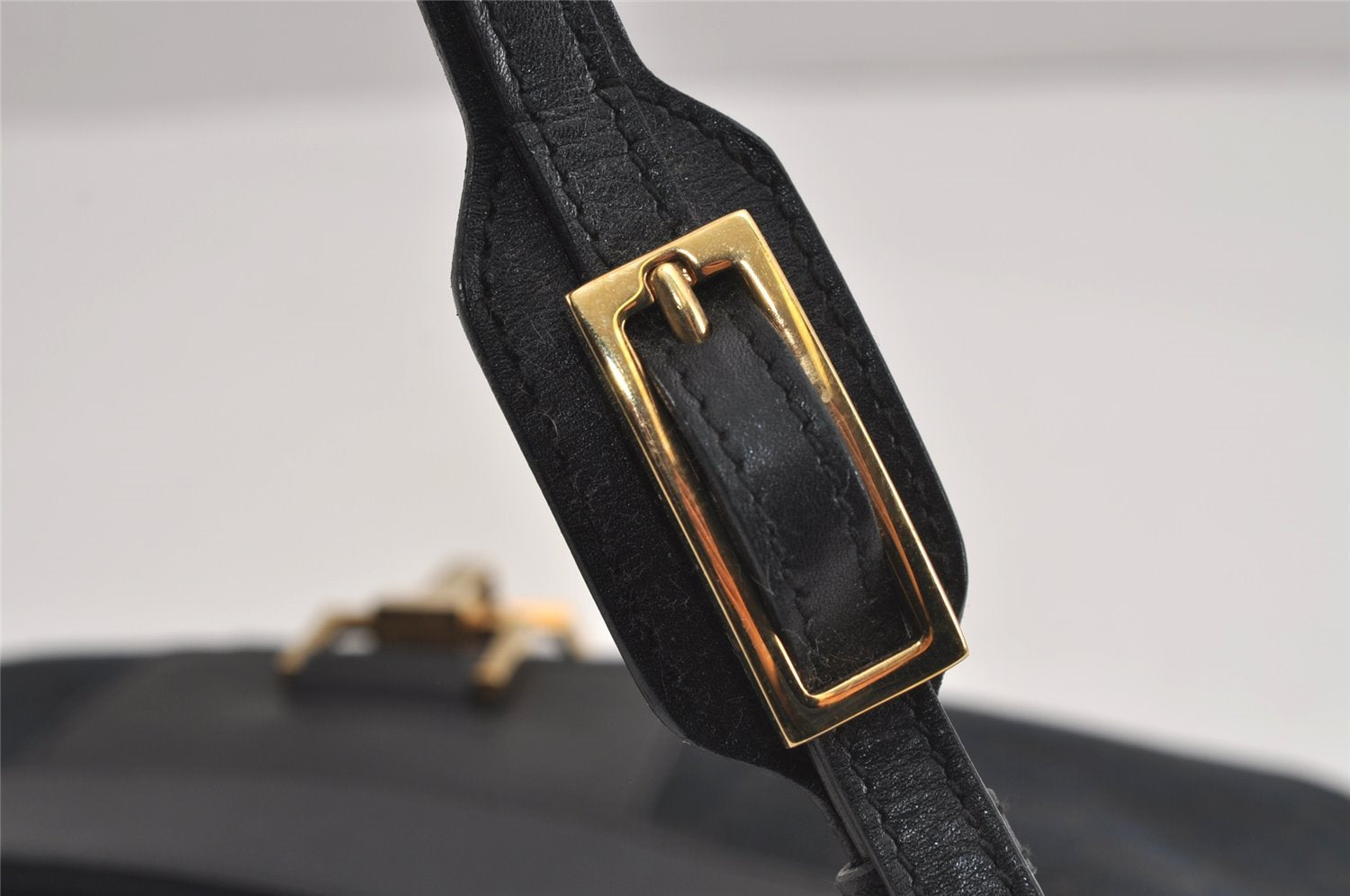 Authentic GUCCI Shoulder Cross Body Bag GG Canvas Leather 0014128 Black 6189J