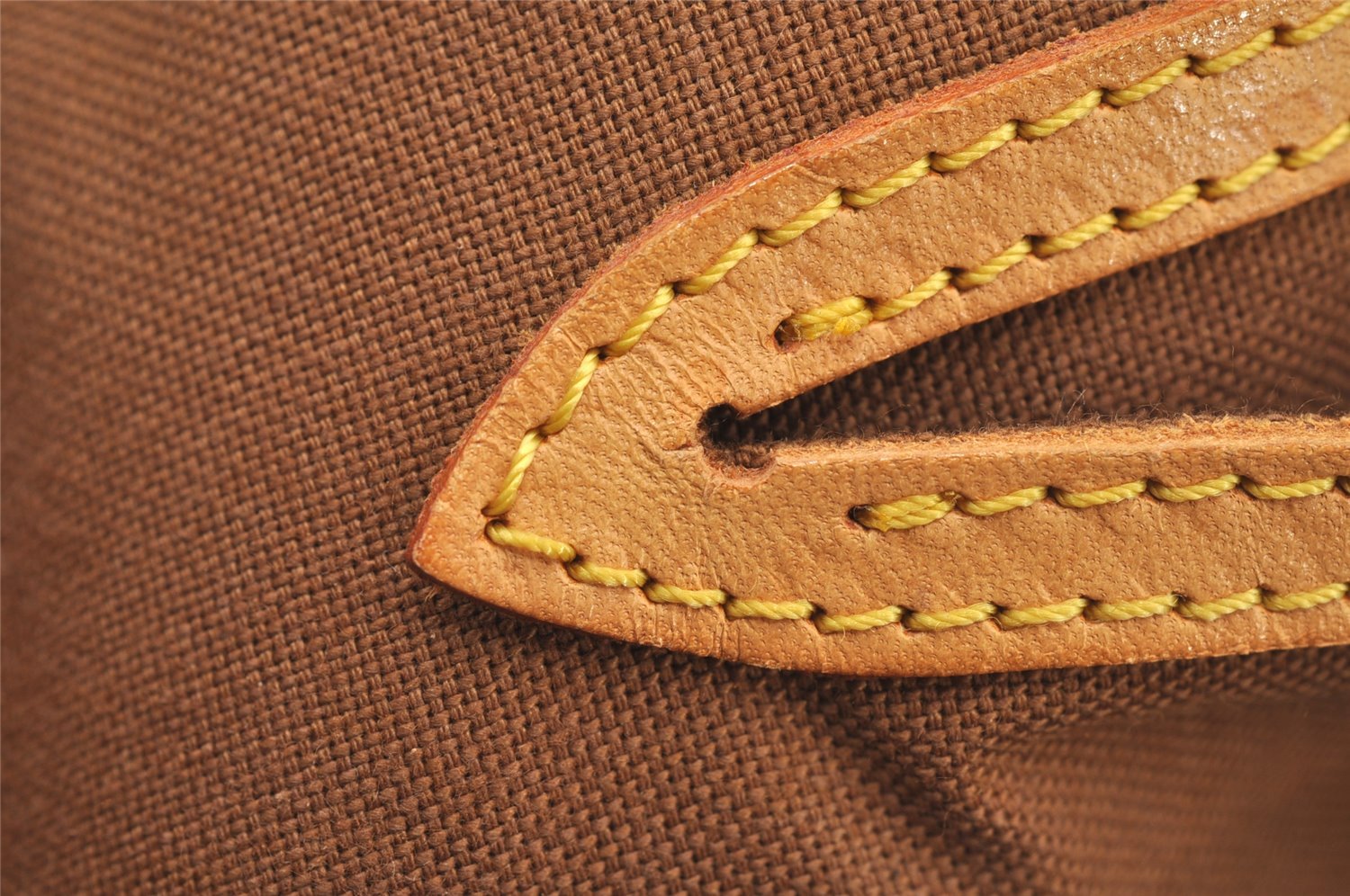 Authentic Louis Vuitton Monogram Alma Hand Bag Purse M51130 LV 6190I