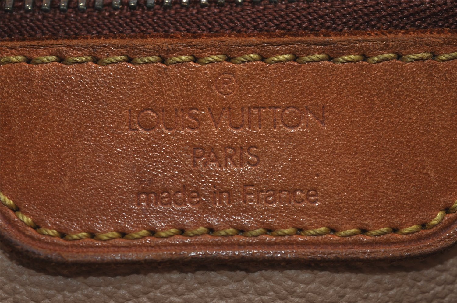 Authentic Louis Vuitton Monogram Bucket PM Shoulder Tote Bag M42238 LV 6195J