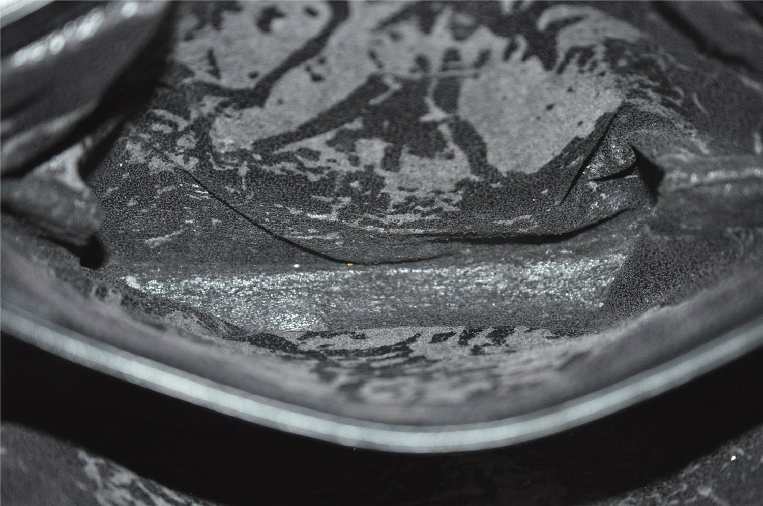 Authentic GUCCI Bamboo 2Way Hand Shoulder Bag Purse Leather Black Junk 6197J