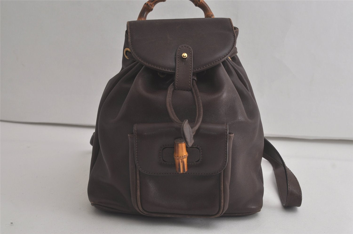 Authentic GUCCI Vintage Bamboo Drawstring Backpack Leather Brown 6197K