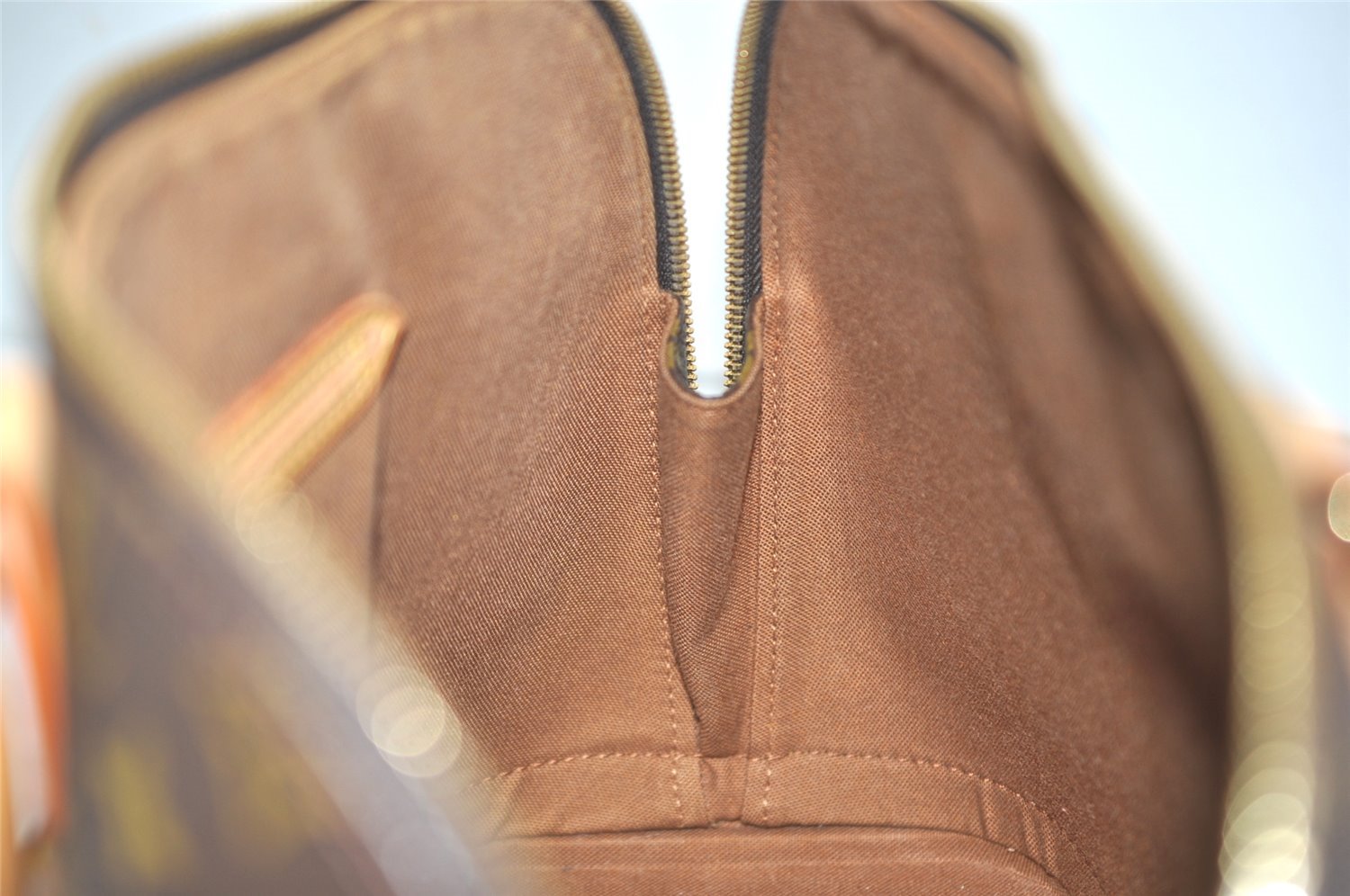 Authentic Louis Vuitton Monogram Alma Hand Bag Purse M51130 LV 6202I