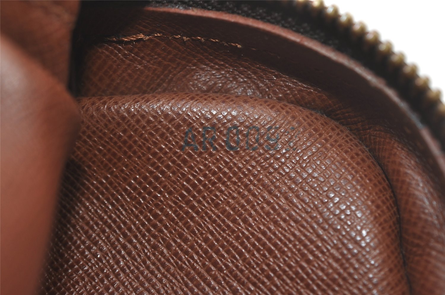 Authentic Louis Vuitton Monogram Amazone Shoulder Cross Body Bag M45236 LV 6207I