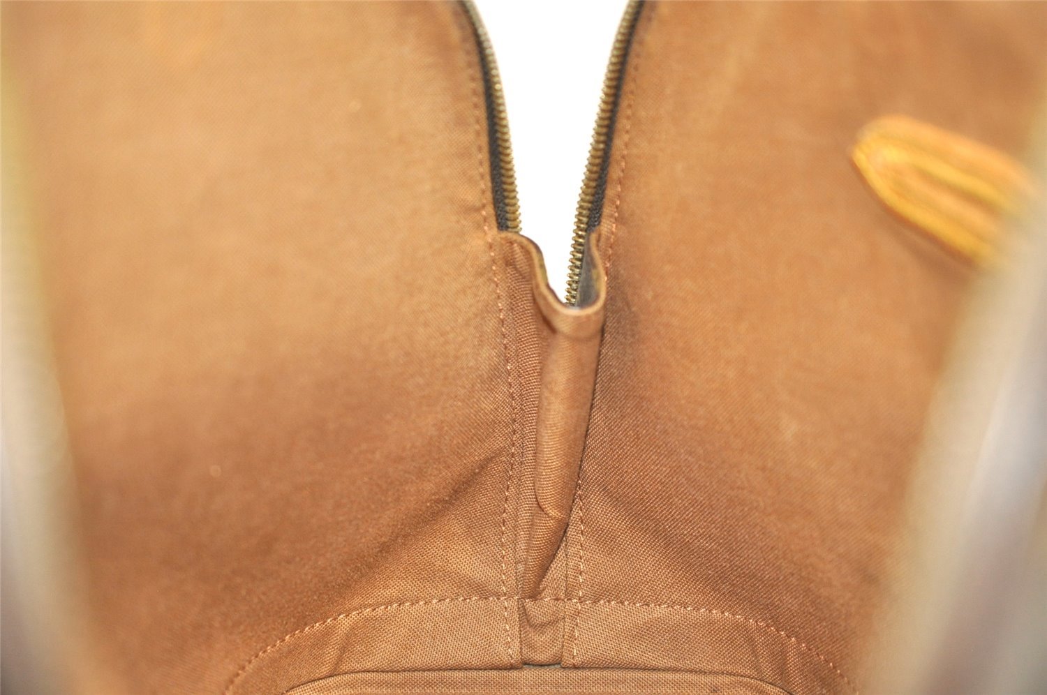 Authentic Louis Vuitton Monogram Alma Hand Bag Purse M51130 LV 6208J