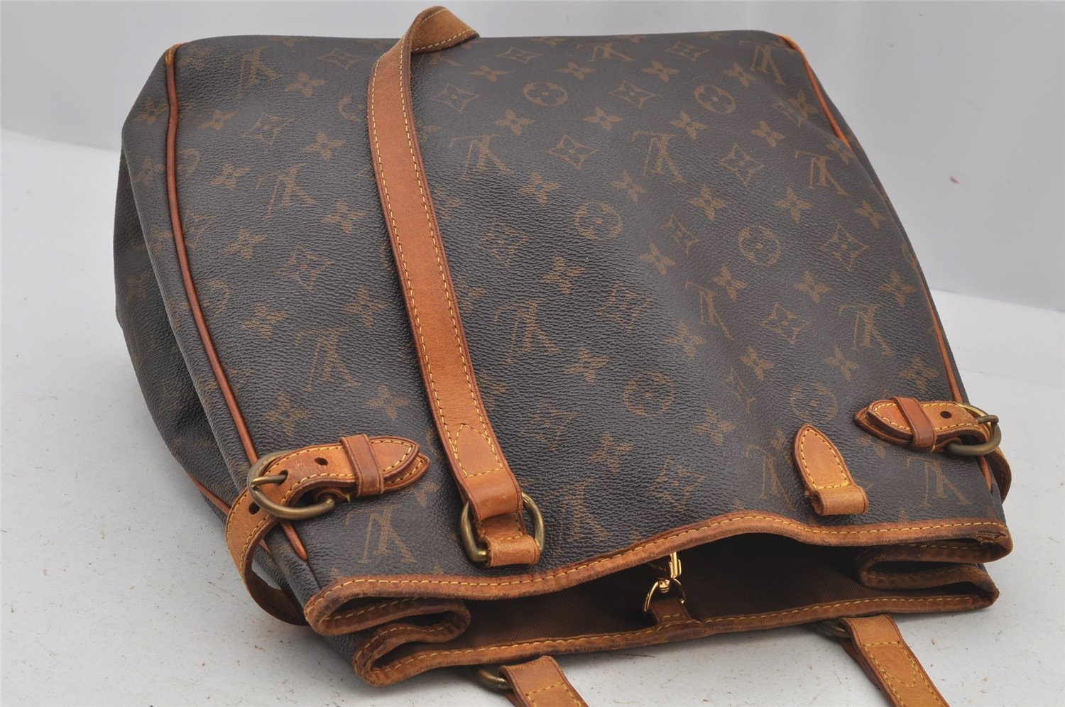 Authentic Louis Vuitton Monogram Batignolles Vertical Tote Bag M51153 Junk 6209J