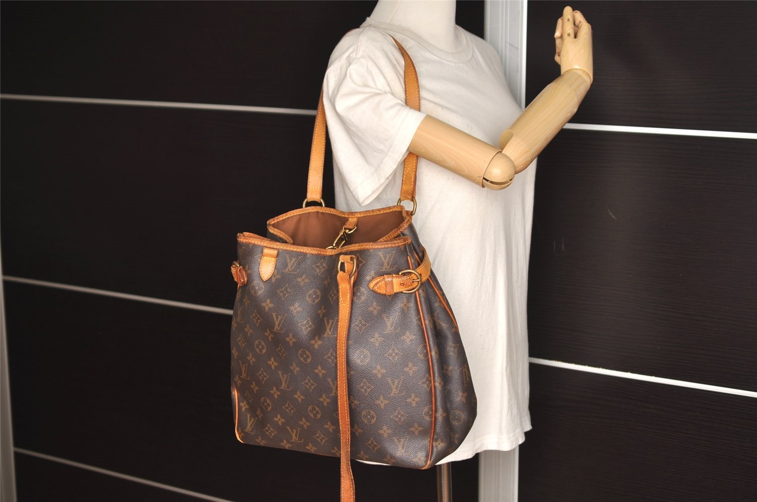 Authentic Louis Vuitton Monogram Batignolles Vertical Tote Bag M51153 Junk 6209J