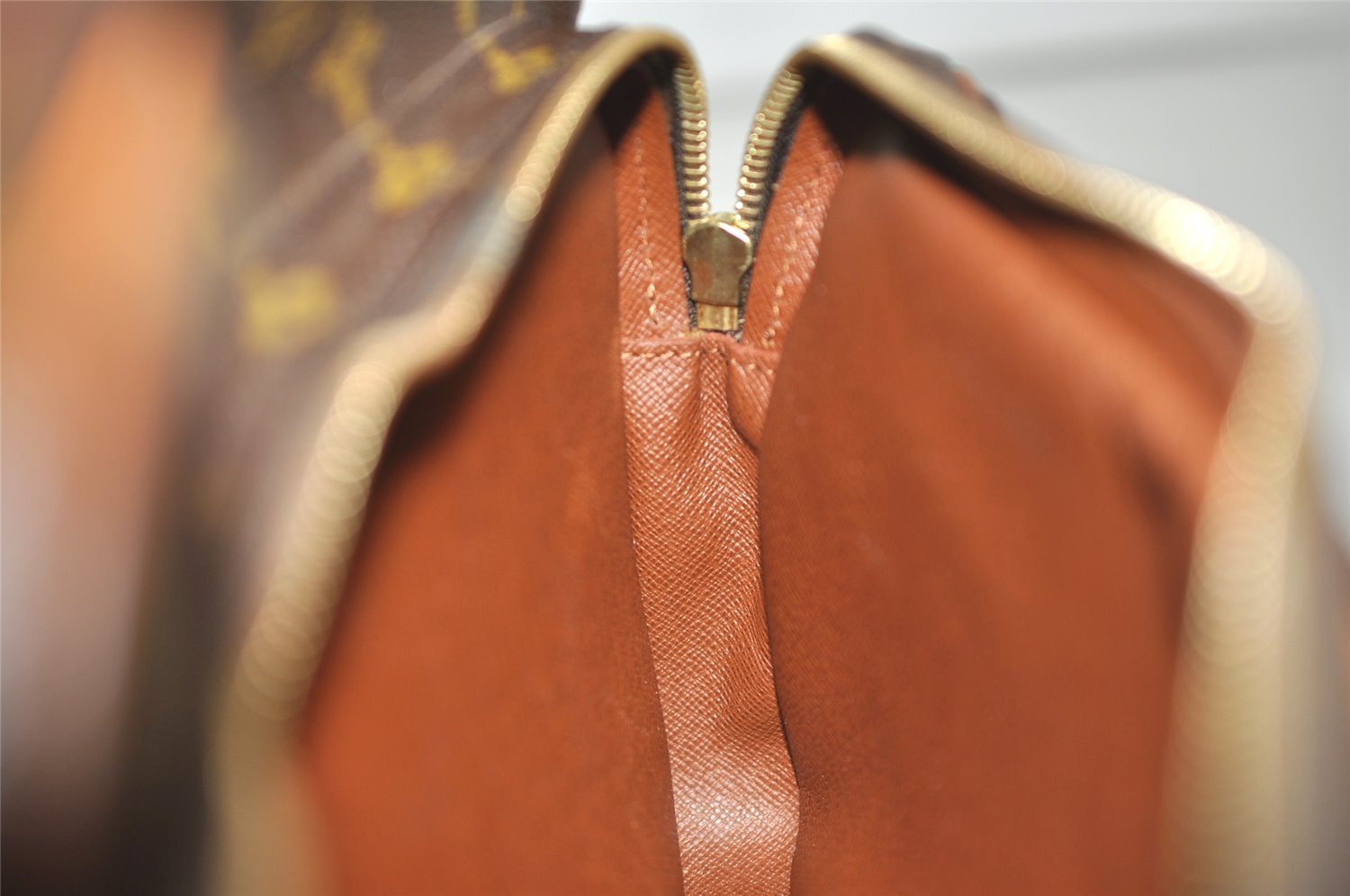 Authentic Louis Vuitton Monogram Nile Shoulder Cross Body Bag M45244 LV 6210I