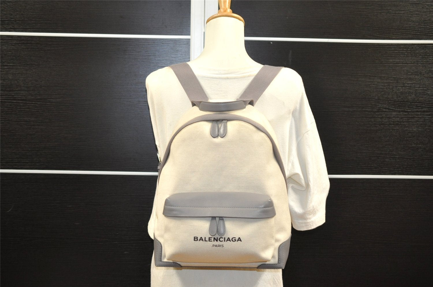 Authentic BALENCIAGA Navy Backpack Vintage Canvas Leather 409010 White 6216I