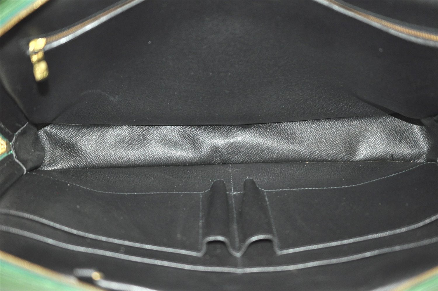 Authentic Louis Vuitton Epi Porte Documents Voyage Briefcase M54474 Green  6216J