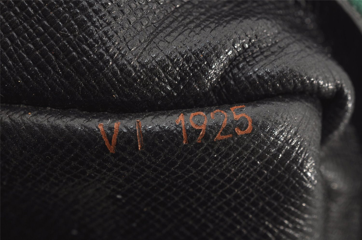 Authentic Louis Vuitton Epi Porte Documents Voyage Briefcase M54474 Green  6216J