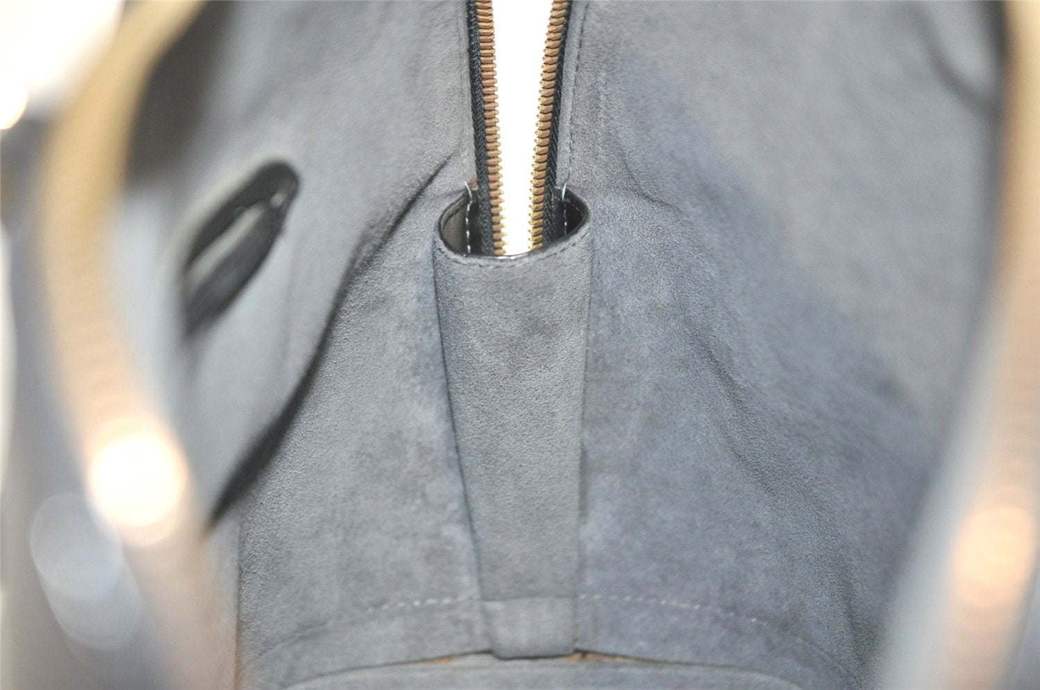 Authentic Louis Vuitton Epi Alma PM Hand Bag Black M40302 LV 6220I