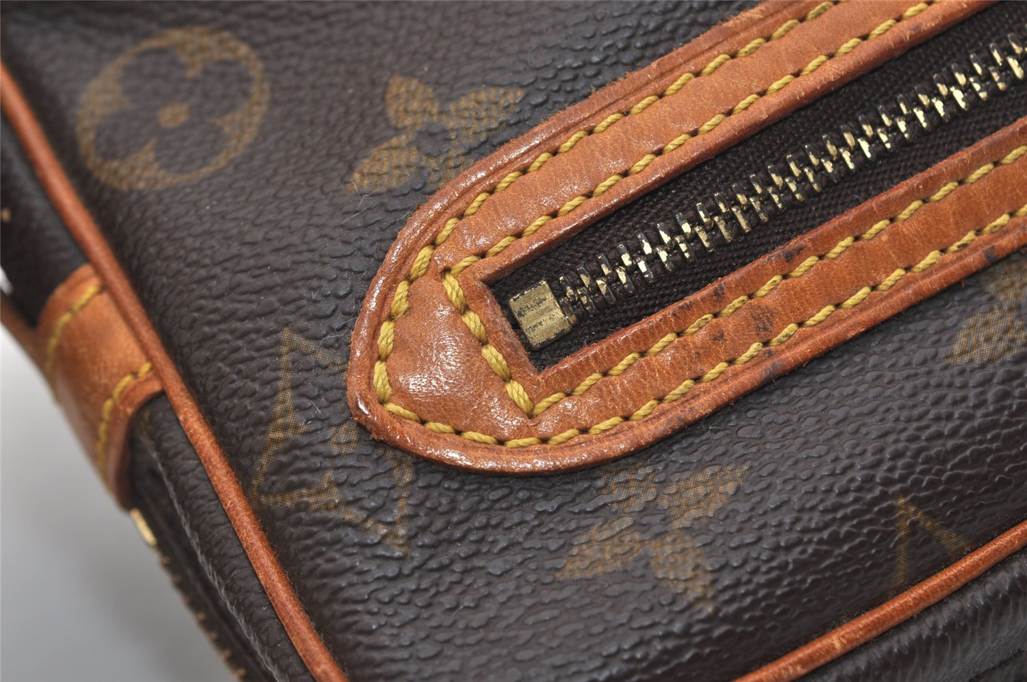 Authentic Louis Vuitton Monogram Marly Dragonne GM M51825 Clutch Hand Bag 6220J