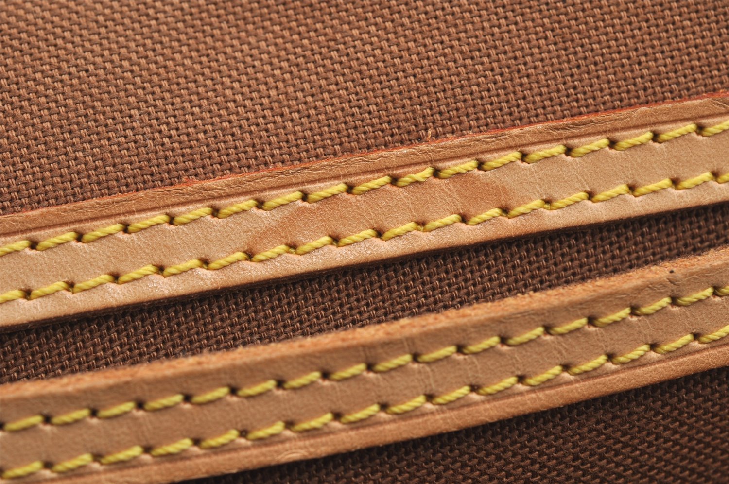 Authentic Louis Vuitton Monogram Alma Hand Bag Purse M51130 LV 6221I