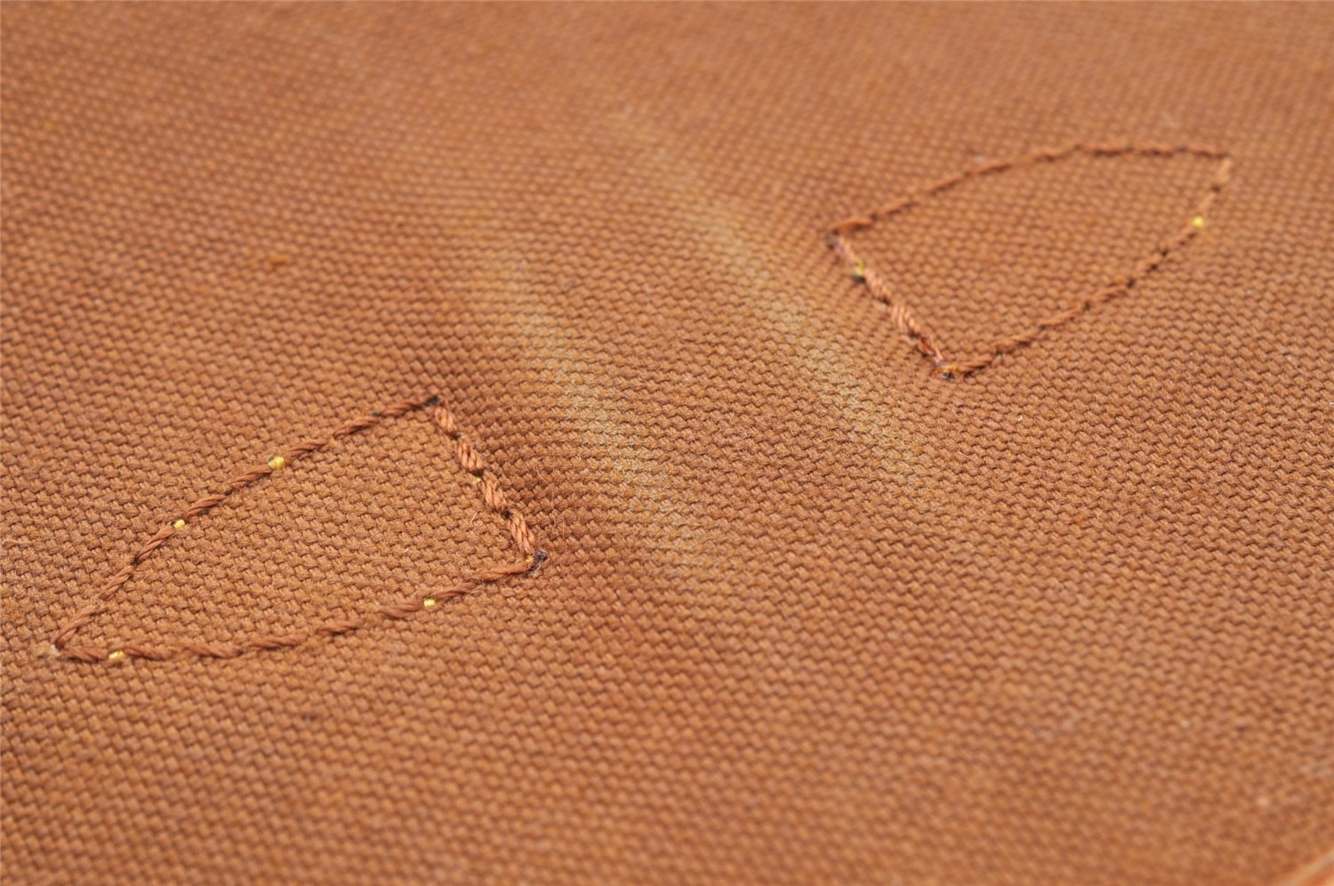 Authentic Louis Vuitton Monogram Saumur 30 Shoulder Cross Bag M42256 LV 6228I