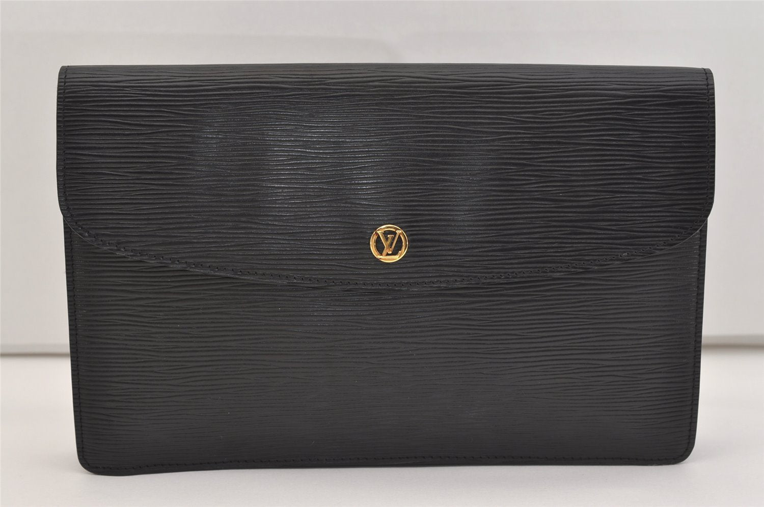 Authentic Louis Vuitton Epi Montaigne 27 Clutch Hand Bag Black M52652 LV 6231J
