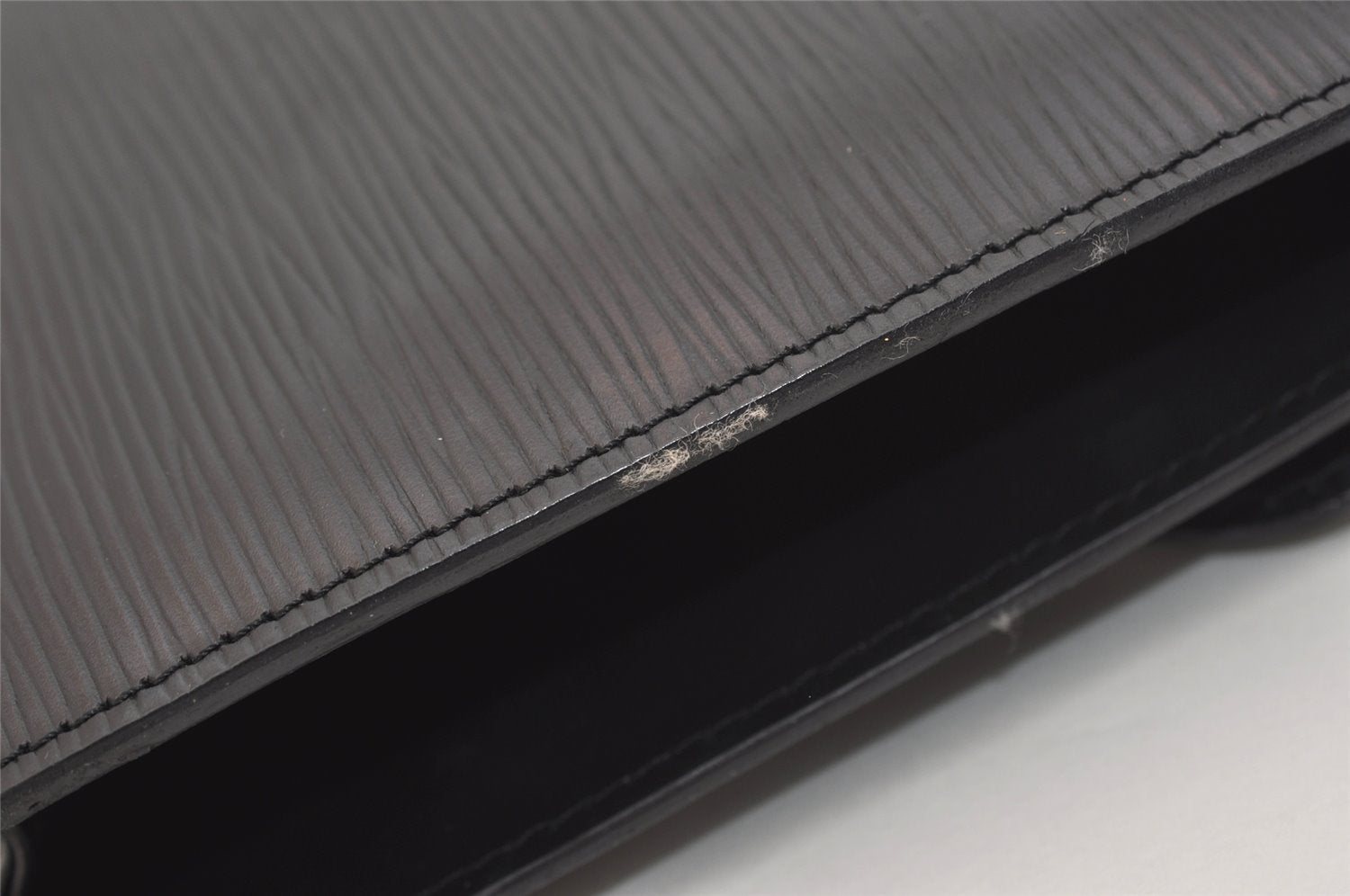 Authentic Louis Vuitton Epi Montaigne 27 Clutch Hand Bag Black M52652 LV 6231J