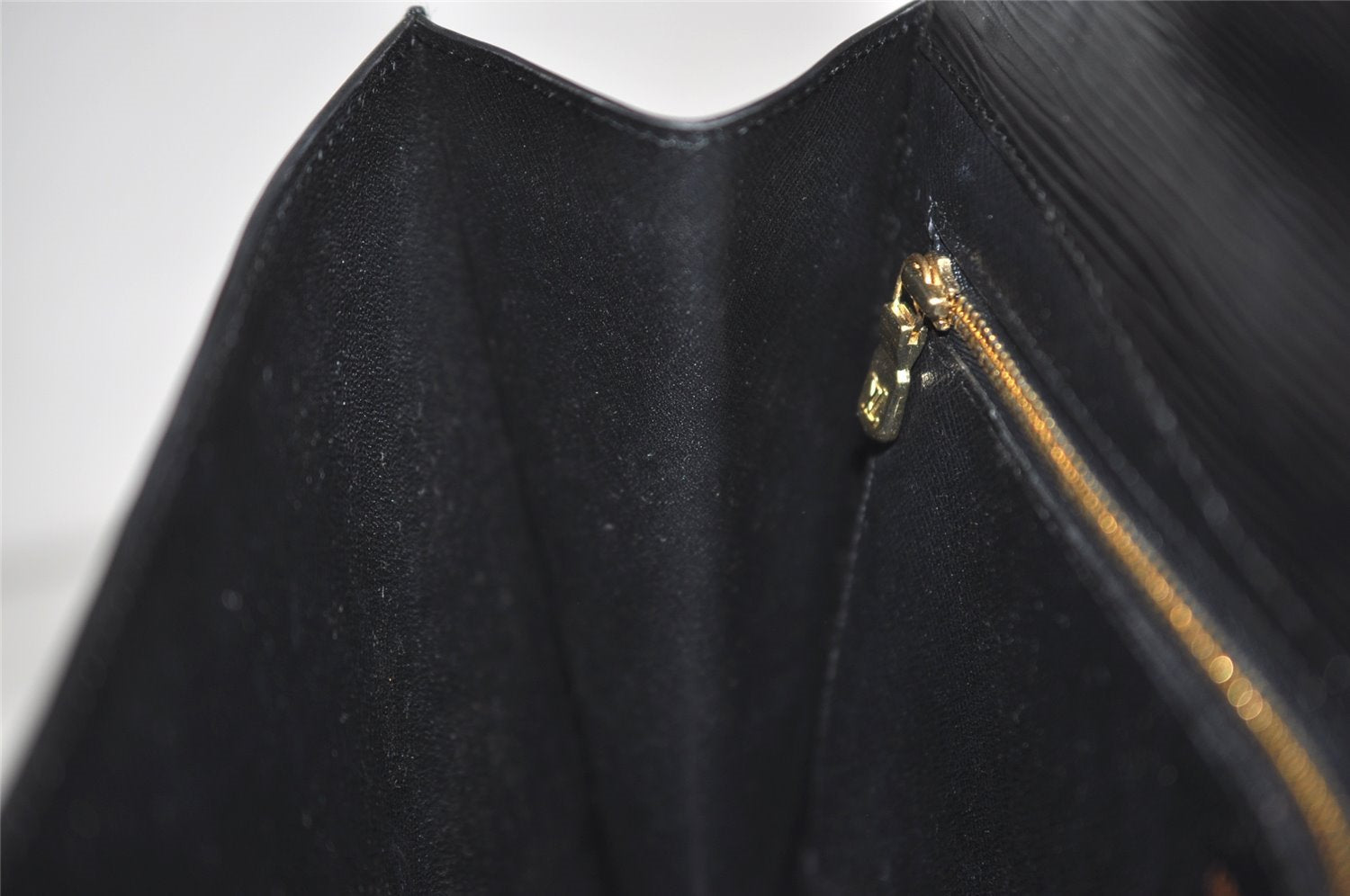 Authentic Louis Vuitton Epi Montaigne 27 Clutch Hand Bag Black M52652 LV 6231J