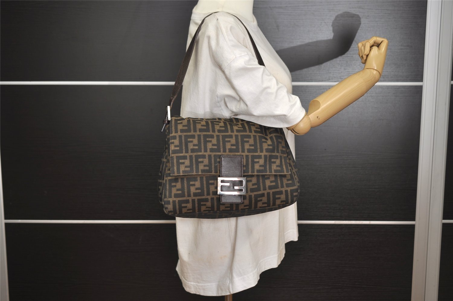 Authentic FENDI Zucca Mamma Baguette Shoulder Bag Canvas Leather Brown 6239I