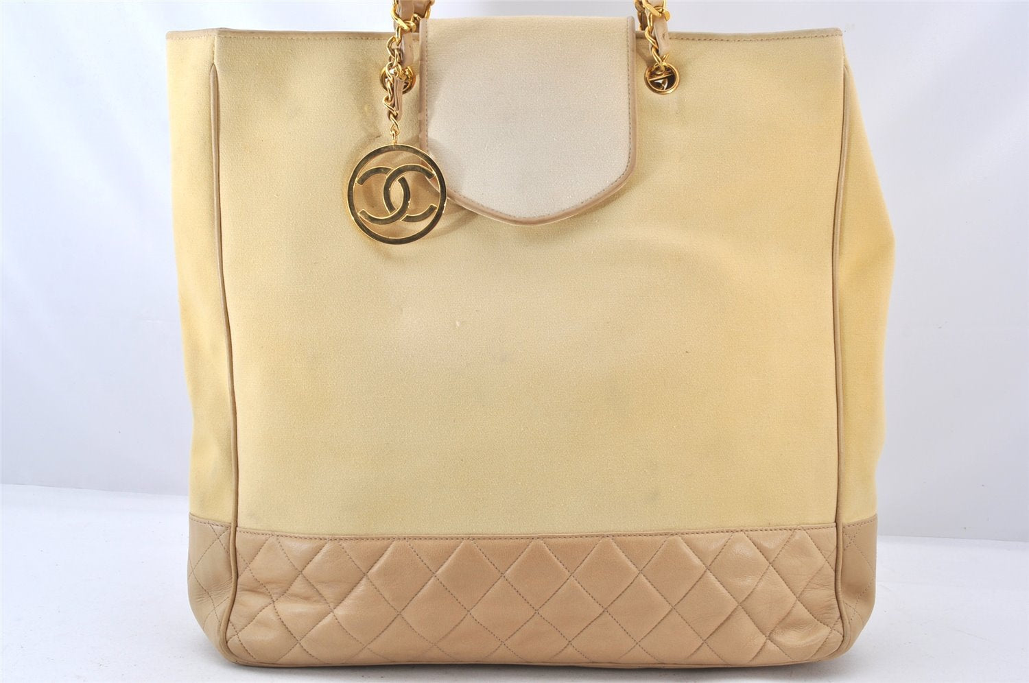 Authentic CHANEL Canvas Calf Skin Matelasse Chain Tote Bag White Cream CC 6241K