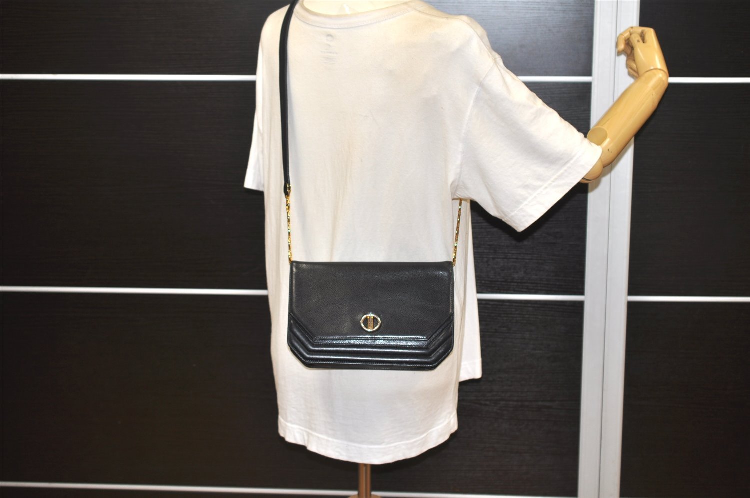 Authentic Christian Dior Shoulder Cross Body Bag Purse Leather Black 6246K