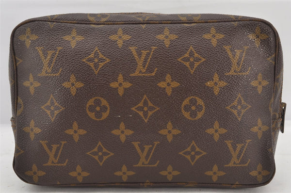 Auth Louis Vuitton Monogram Trousse Toilette 23 Clutch Hand Bag Old Model 6247K