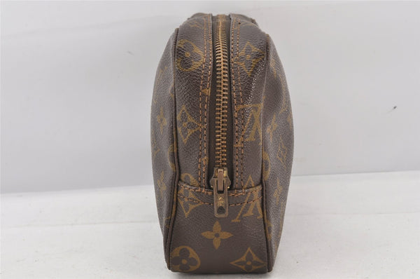 Auth Louis Vuitton Monogram Trousse Toilette 23 Clutch Hand Bag Old Model 6247K