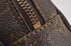 Auth Louis Vuitton Monogram Trousse Toilette 23 Clutch Hand Bag Old Model 6247K