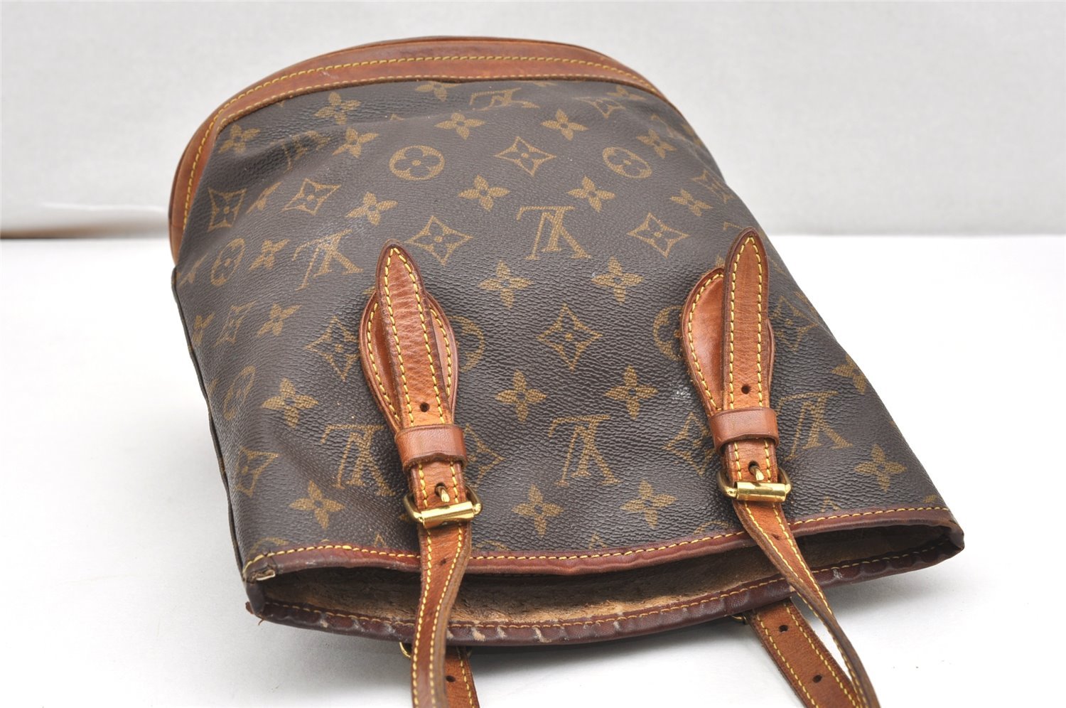 Authentic Louis Vuitton Monogram Bucket PM Shoulder Tote Bag M42238 Junk 6252K