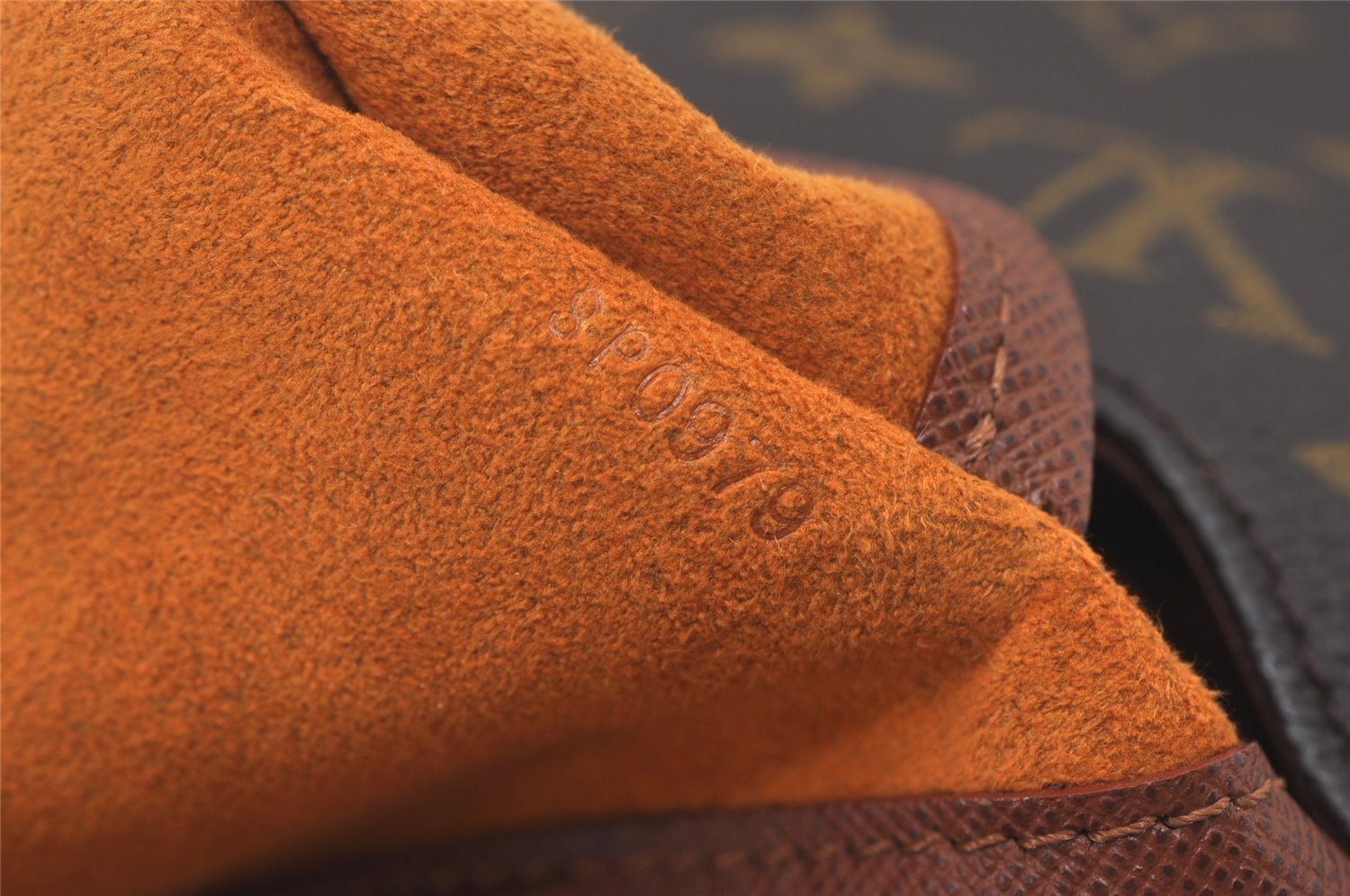 Authentic Louis Vuitton Monogram Musette Tango Shoulder Bag M51257 LV 6256I