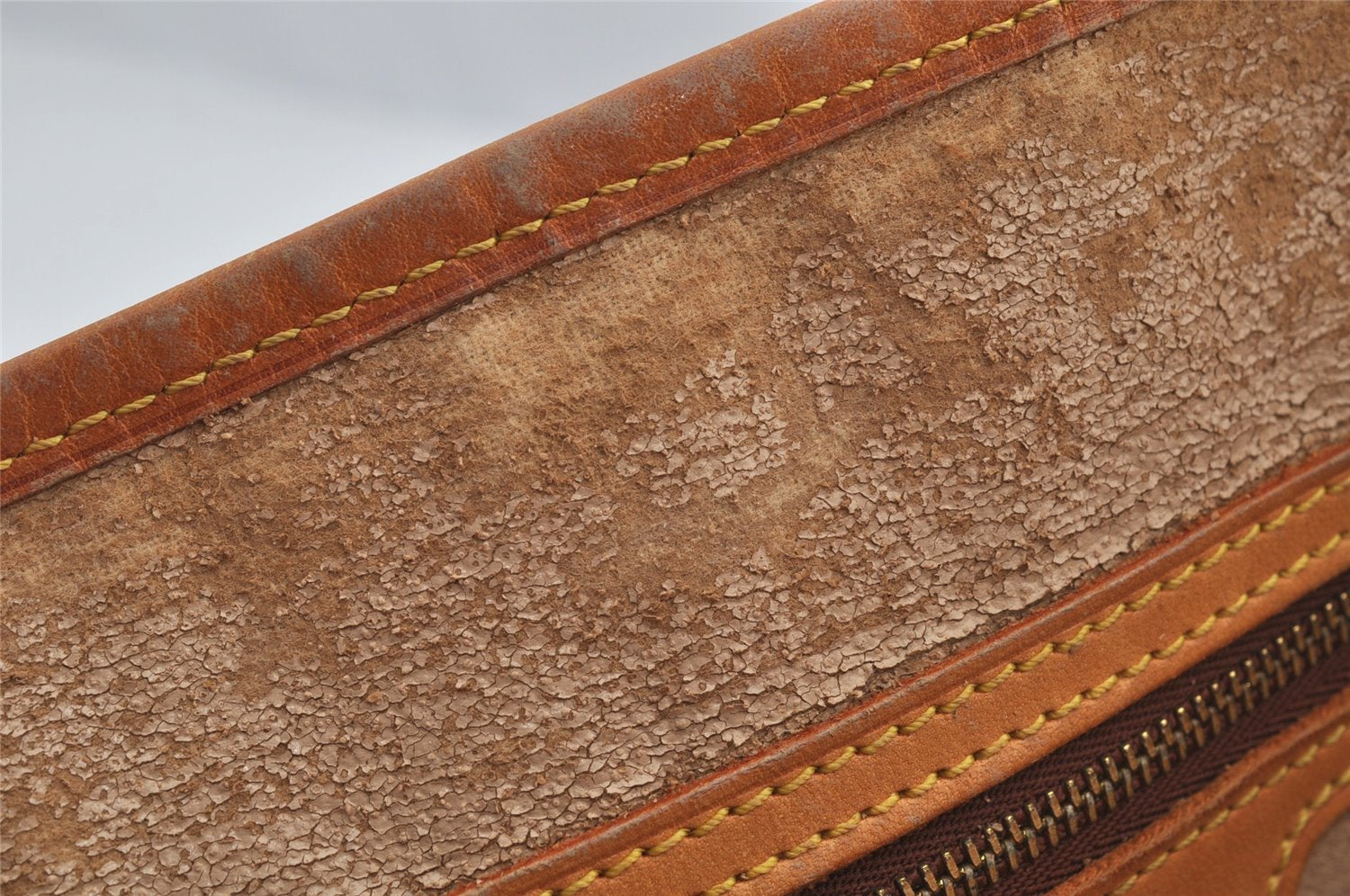 Authentic Louis Vuitton Monogram Bucket GM Shoulder Tote Bag M42236 Junk 6256J