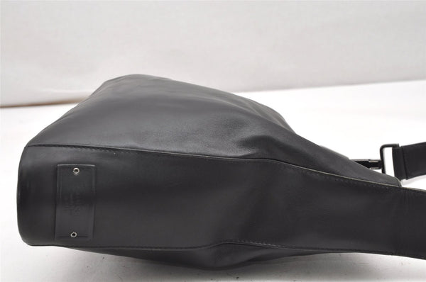 Authentic GUCCI Vintage Shoulder Cross Body Bag Purse Leather 91761 Black 6256K