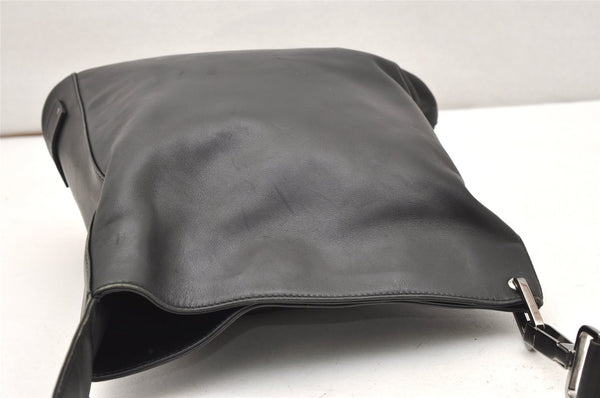 Authentic GUCCI Vintage Shoulder Cross Body Bag Purse Leather 91761 Black 6256K