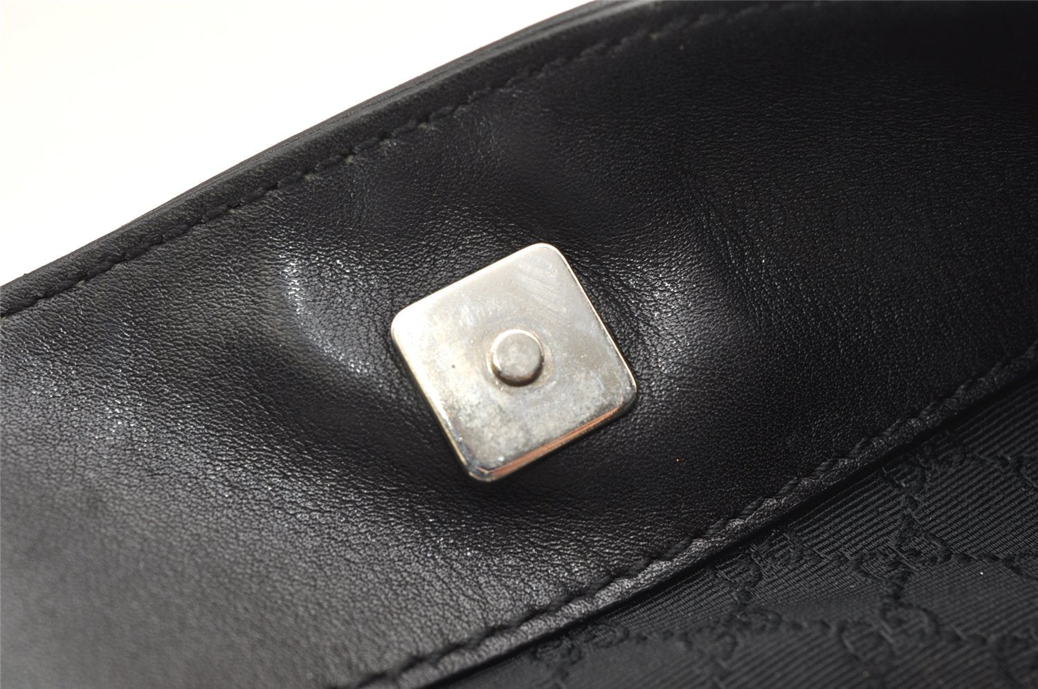 Authentic GUCCI Vintage Shoulder Cross Body Bag Purse Leather 91761 Black 6256K