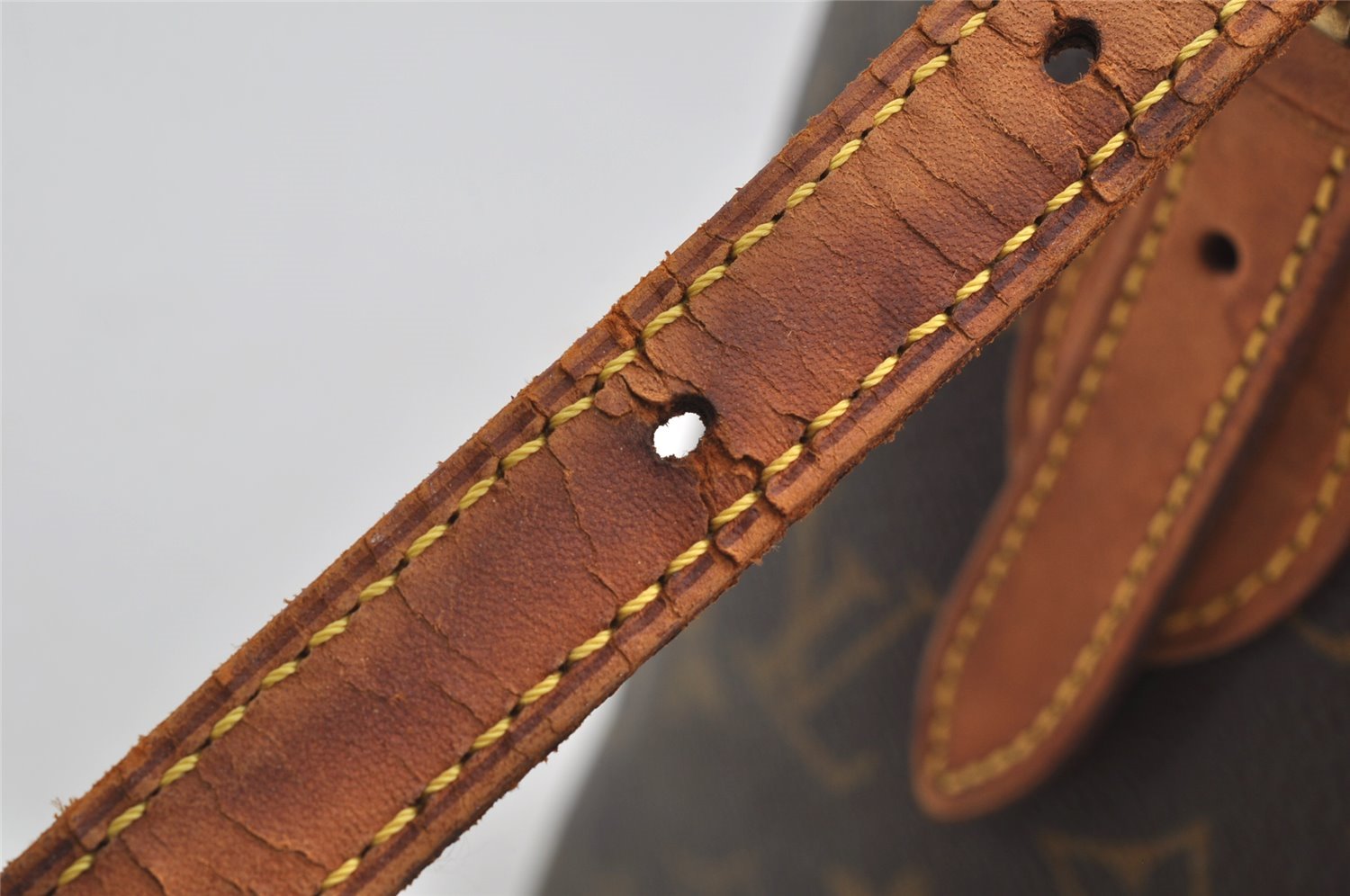 Authentic Louis Vuitton Monogram Bucket PM Shoulder Tote Bag M42238 LV 6257J