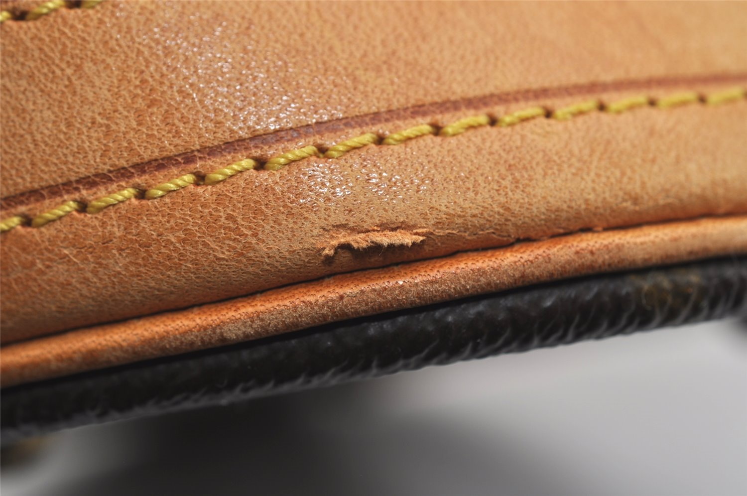 Authentic Louis Vuitton Monogram Bucket PM Shoulder Tote Bag M42238 LV 6260I