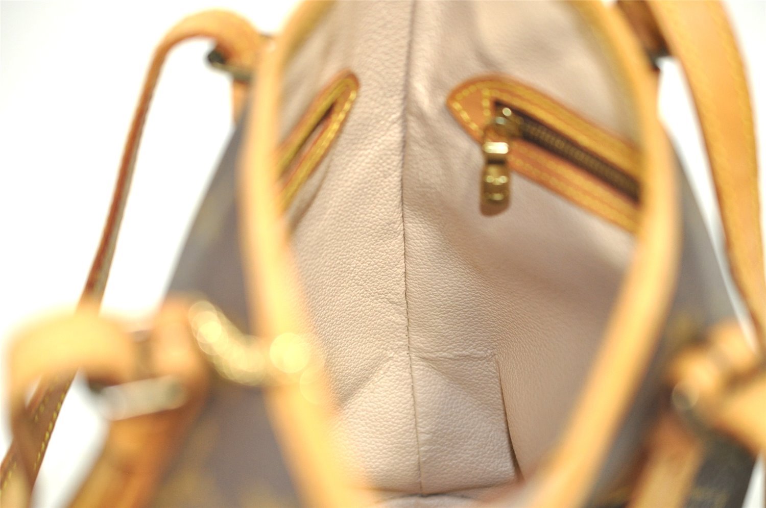 Authentic Louis Vuitton Monogram Bucket PM Shoulder Tote Bag M42238 LV 6260I