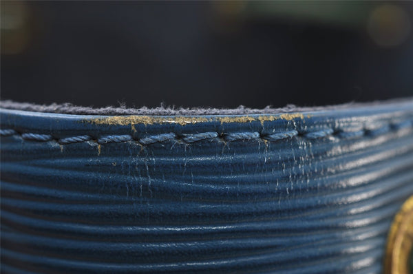 Authentic Louis Vuitton Epi Noe Bi-color Blue x Green Drawstring Bag LV 6261I