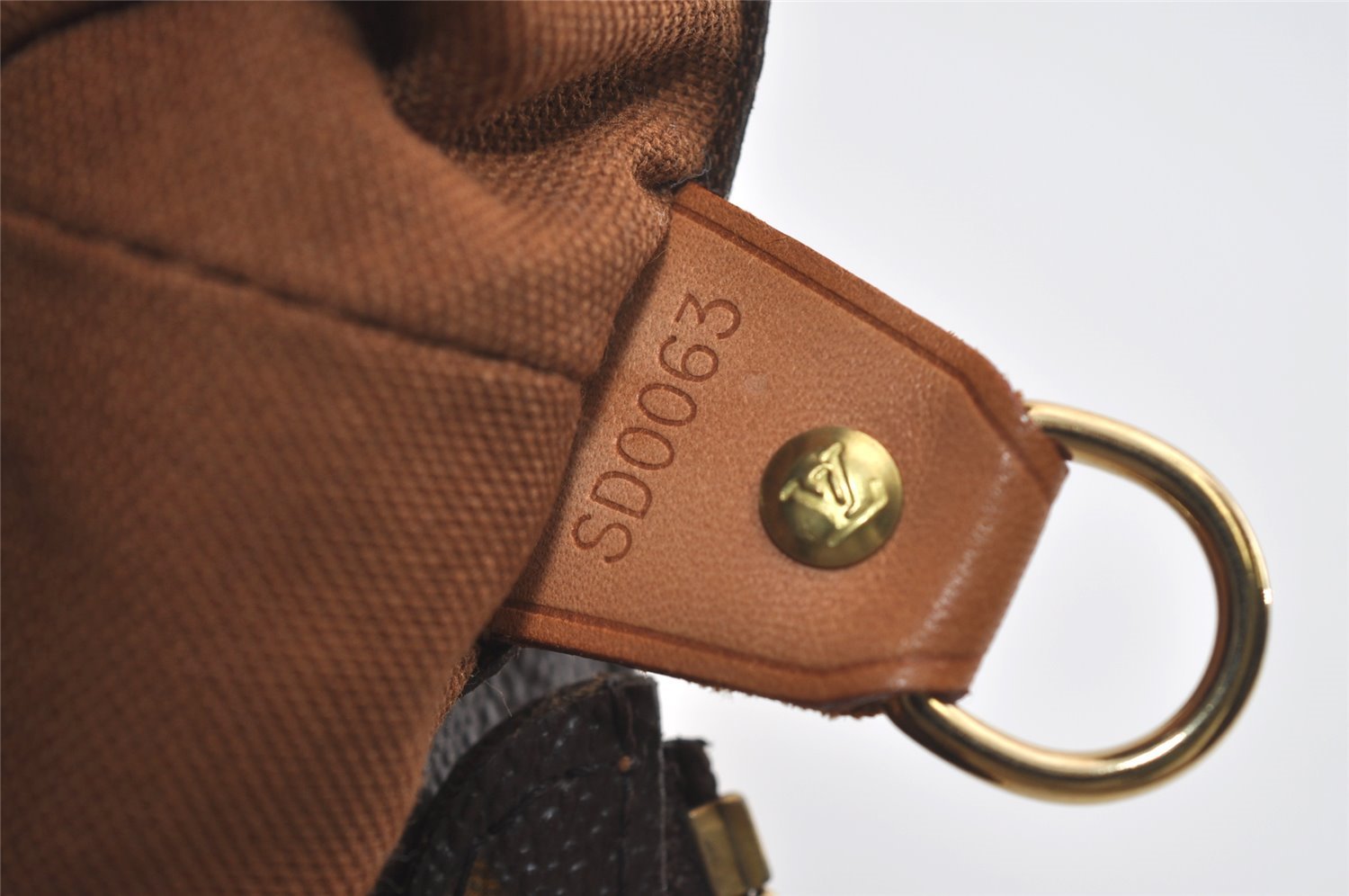 Authentic Louis Vuitton Monogram Cabas Mezzo Shoulder Tote Bag M51151 LV 6264I