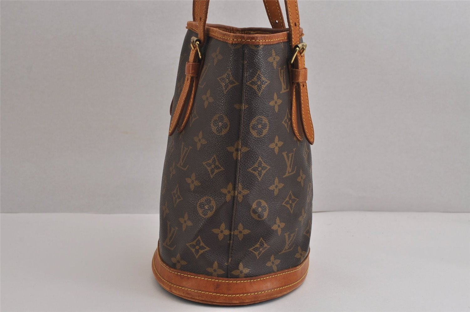 Authentic Louis Vuitton Monogram Bucket PM Shoulder Tote Bag M42238 LV 6271J