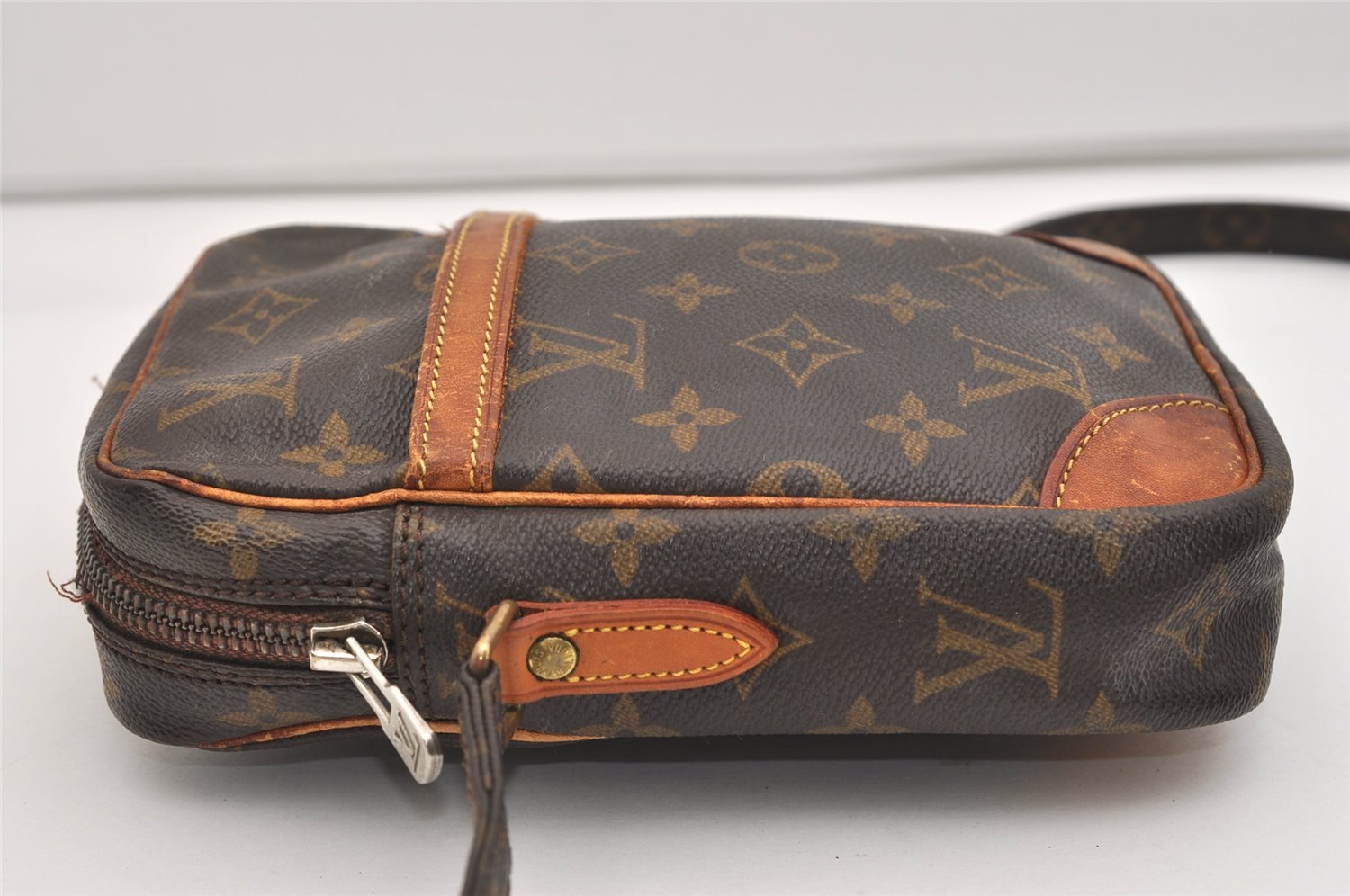 Authentic Louis Vuitton Monogram Danube Shoulder Cross Bag M45266 Junk 6275J