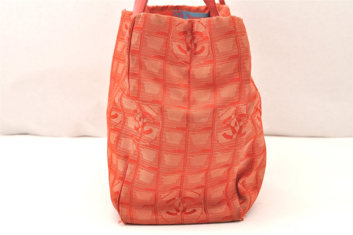 Authentic CHANEL New Travel Line Shoulder Tote Bag Nylon Leather Red 6275K