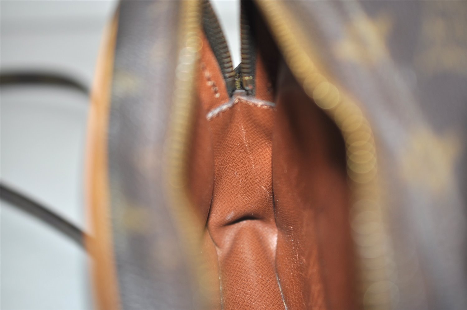 Authentic Louis Vuitton Monogram Amazone Shoulder Cross Body Bag M45236 LV 6277J