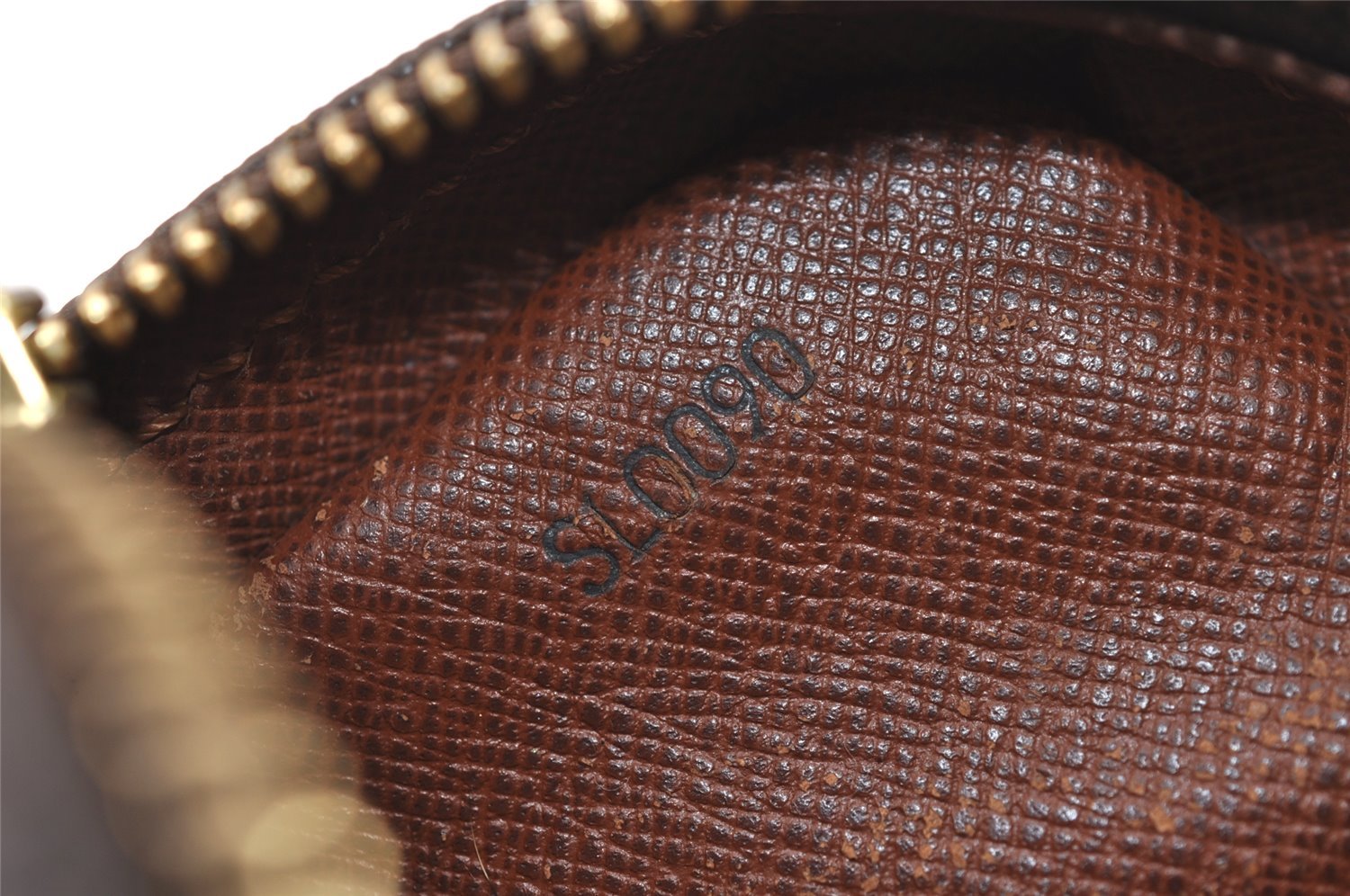 Authentic Louis Vuitton Monogram Danube Shoulder Cross Body Bag M45266 LV 6278J