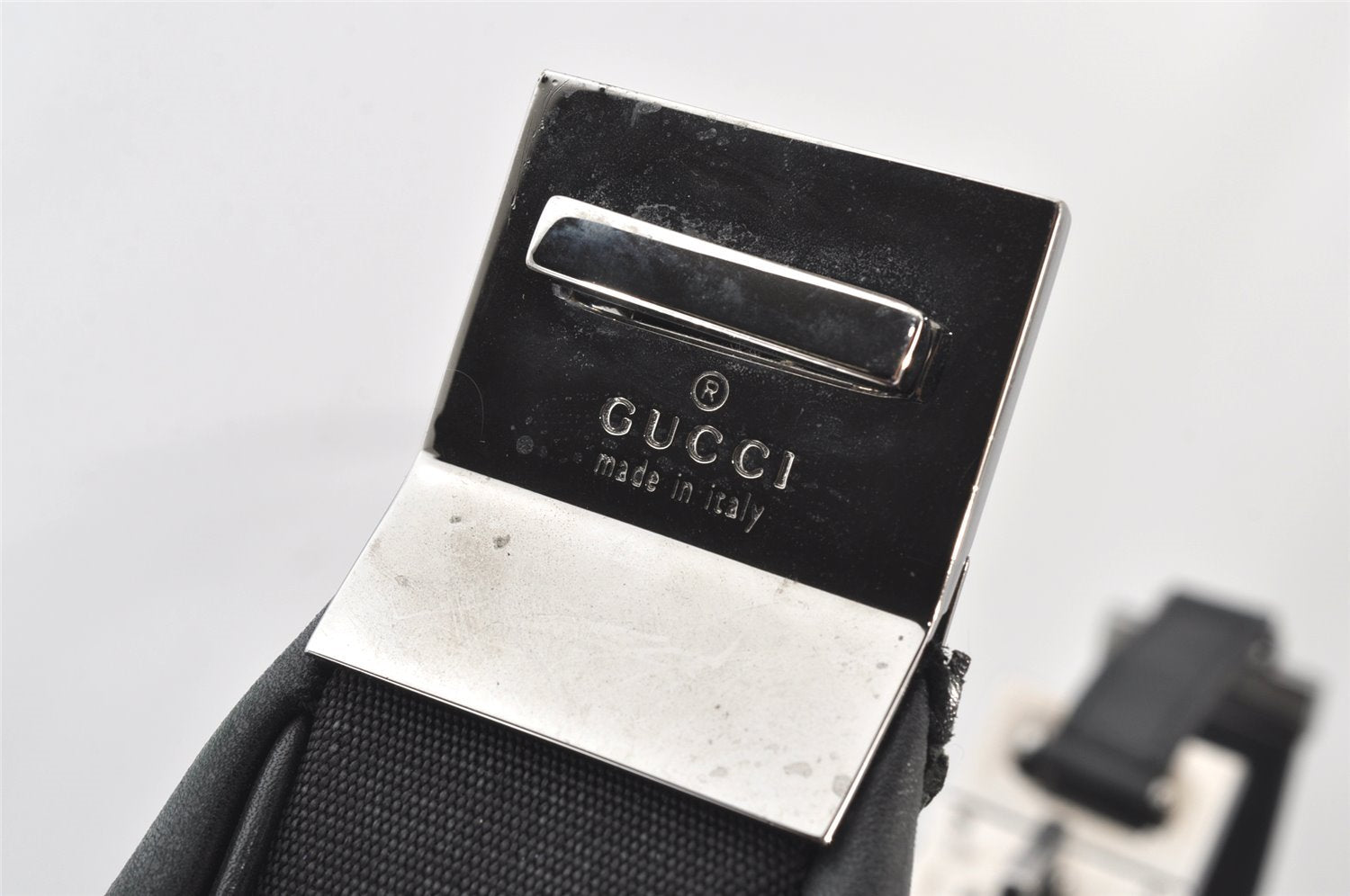 Authentic GUCCI Vintage Shoulder Bag Purse Leather 0013341 Black 6279K