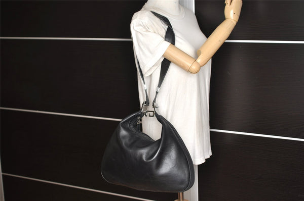 Authentic GUCCI Vintage Shoulder Bag Purse Leather 0013341 Black 6279K