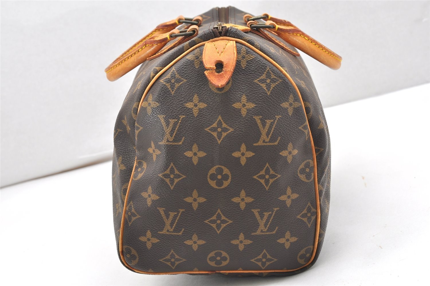 Authentic Louis Vuitton Monogram Speedy 30 Hand Boston Bag M41526 LV 6282K