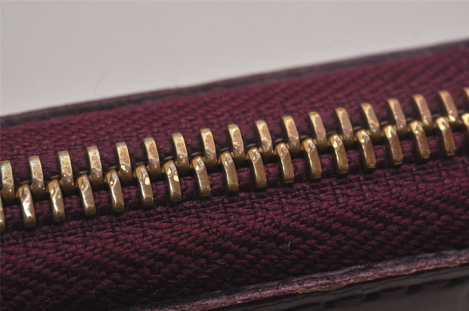 Authentic Louis Vuitton Vernis Zippy Wallet Long Purse Wine Red M91536 LV 6286J