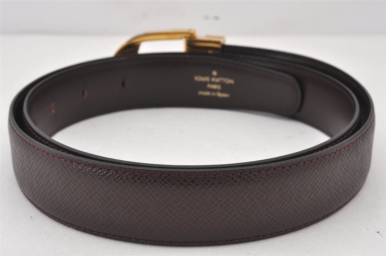 Auth Louis Vuitton Taiga Belt Ceinture 86-96cm 33.9-37.8